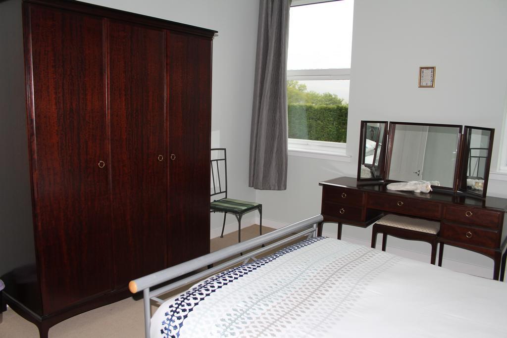 The Old School Apartment Dalavich Ngoại thất bức ảnh